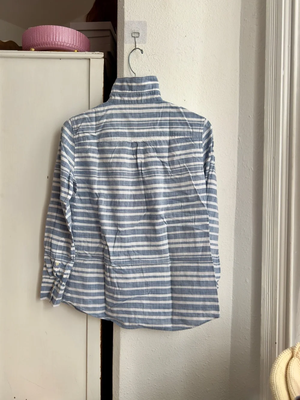 J.Crew Perfect Fit blue striped button up shirt 100% cotton 2017